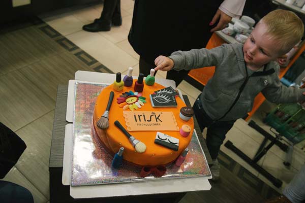 Компания IRISK PROFESSIONAL отметила яркое событие – день рождения своего главного магазина на улице Покрышкина 